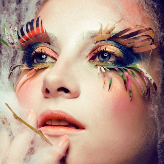 Avant-garde Eye Makeup with Colorful Feather Lashes