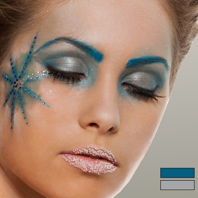Ocean Blue eyeshadow