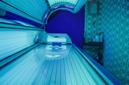 Pros and Cons of Tanning Beds