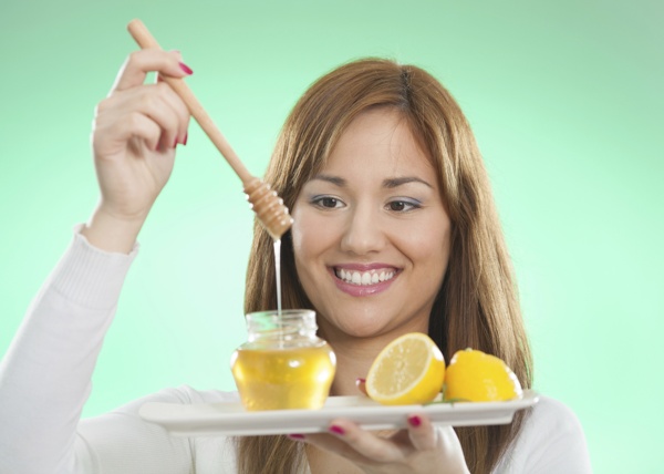 Lady with honey and lemon