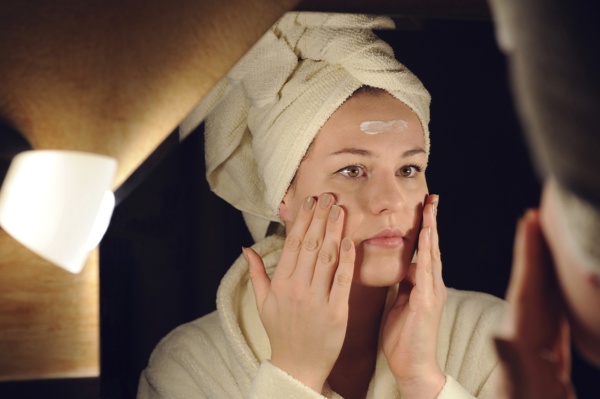 Eye massage