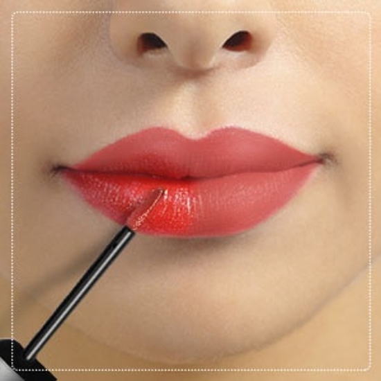 Apply Red Lipstick With A Lip Brush